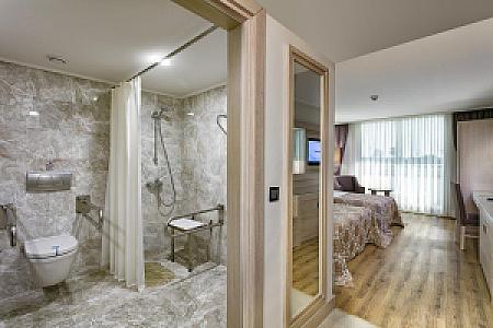 MIRACLE RESORT HOTEL Thumbnail 8