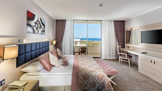 MIRACLE RESORT HOTEL Thumbnail 10