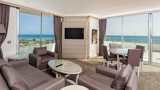 MIRACLE RESORT HOTEL Thumbnail 13
